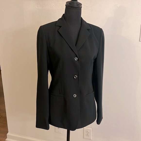 New York & Co. Classic Professional Black Blazer, Sz. 4. - Picture 1 of 9